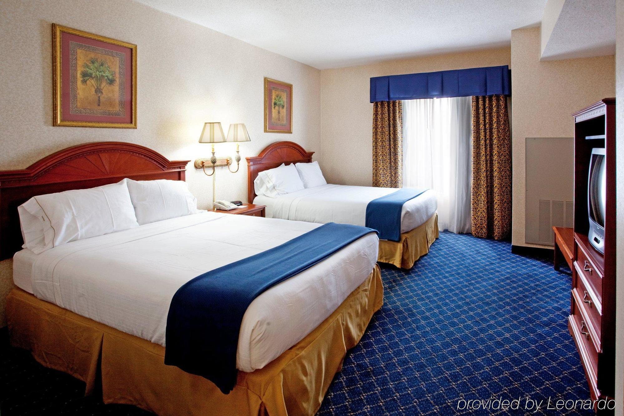 Holiday Inn Express & Suites Orangeburg By Ihg Eksteriør billede