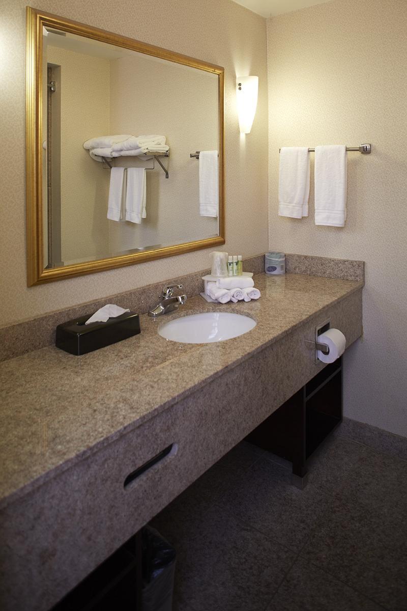 Holiday Inn Express & Suites Orangeburg By Ihg Eksteriør billede